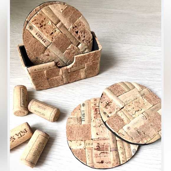 Lot of over 110 used wine corks and 30 champagne corks for DIY Projects - Picture 13 of 16